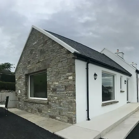 Bed and Breakfast Conway's With Sea View Nestling By Cliffs-of-moher Liscannor