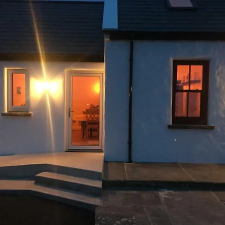 Conway's With Sea View Nestling By Cliffs-of-moher Liscannor
