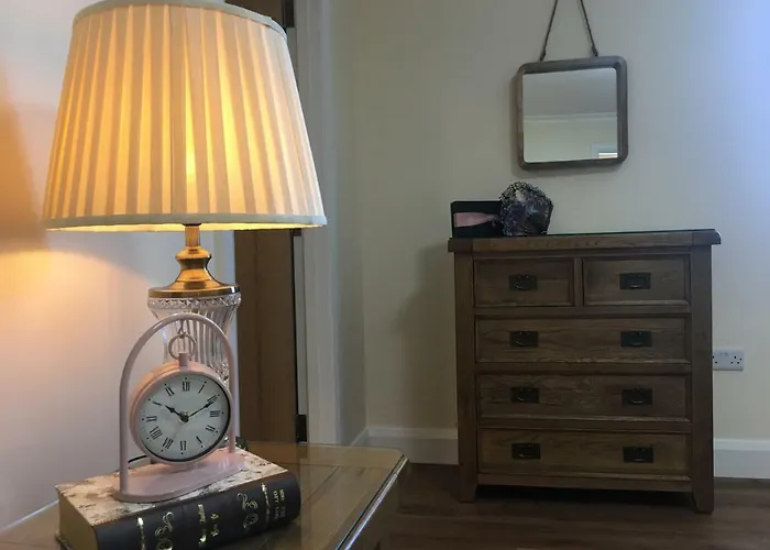 Conway's With Sea View Nestling By Cliffs-of-moher 住宿加早餐酒店