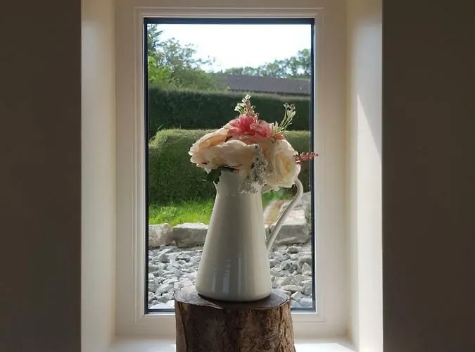 Conway's With Sea View Nestling By Cliffs-of-moher